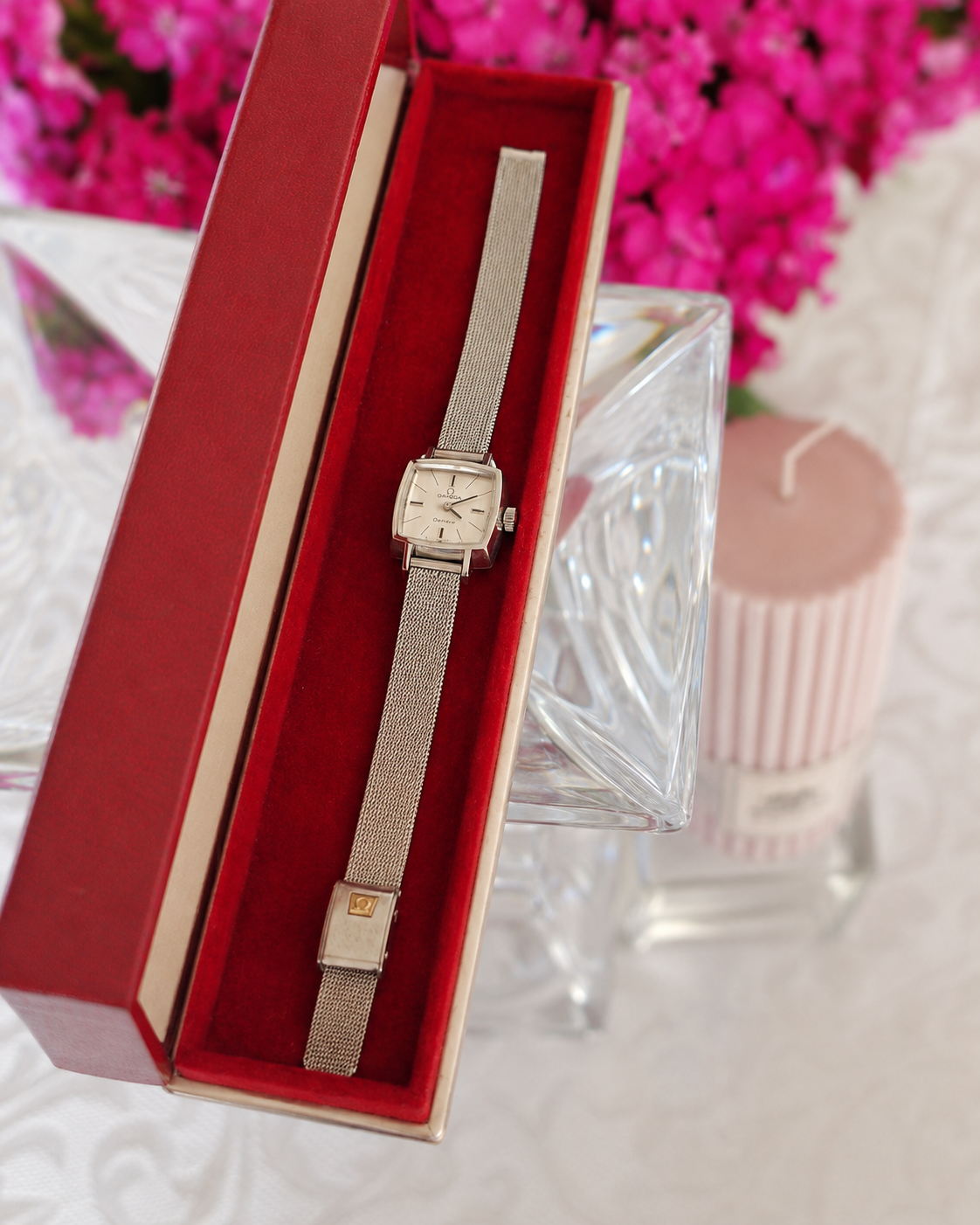 Omega Genève